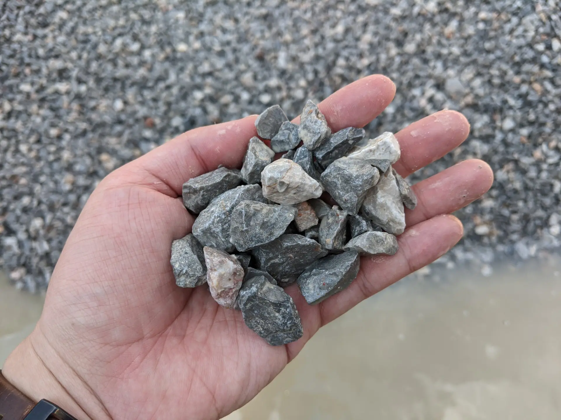 หินหนึ่ง